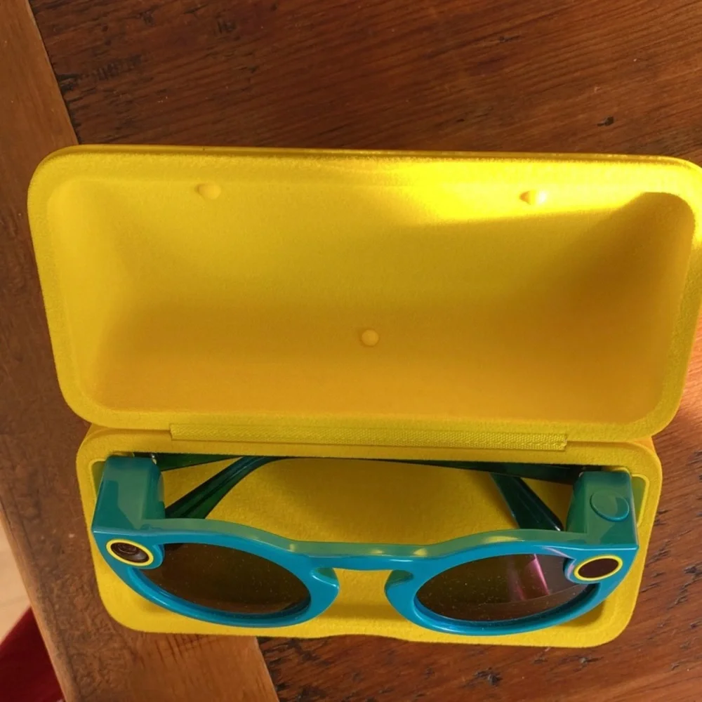 Snapchat spectacles